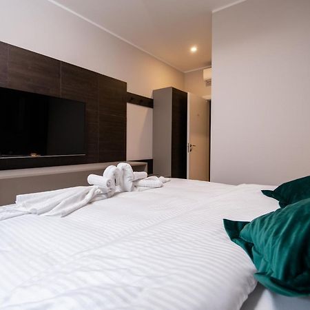 Deluxe Apartments & Rooms Revis Рієка Екстер'єр фото
