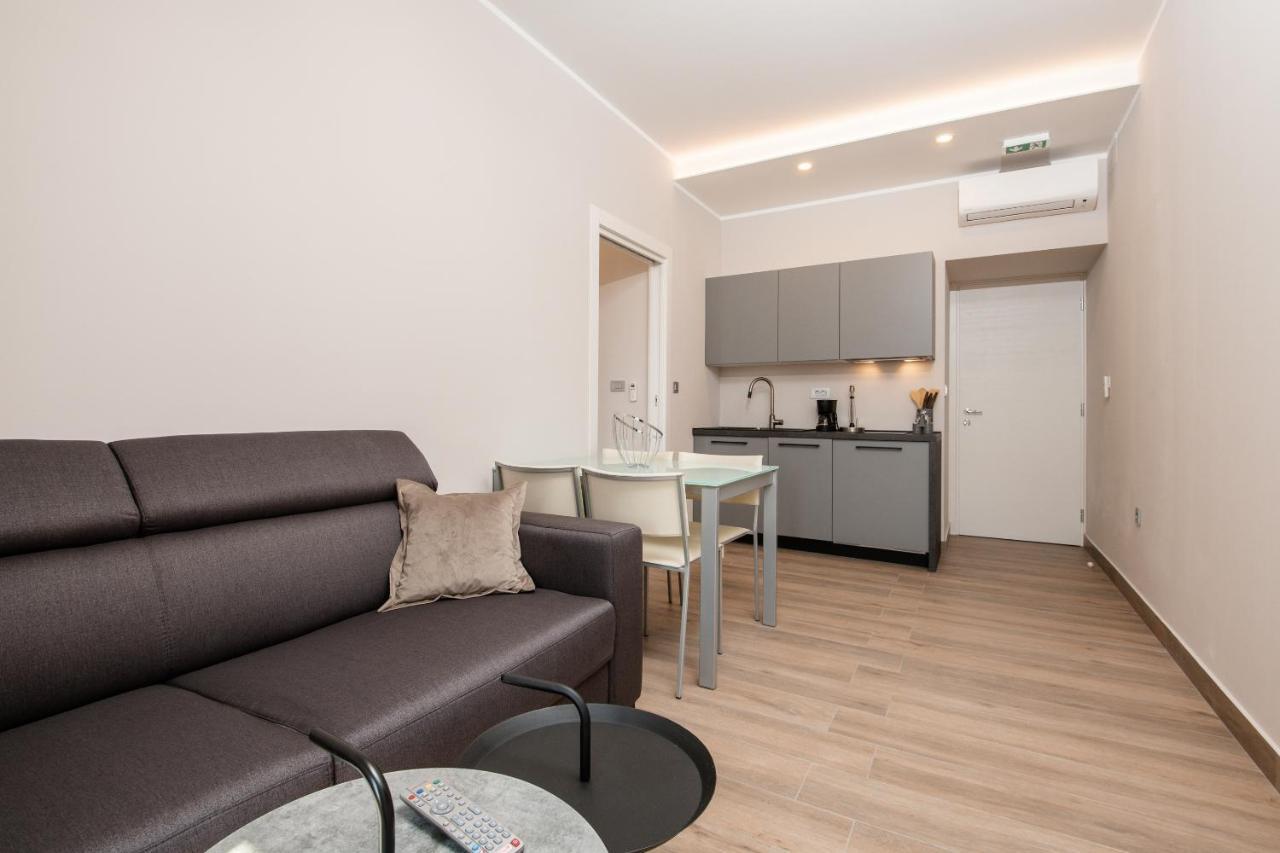 Deluxe Apartments & Rooms Revis Рієка Екстер'єр фото