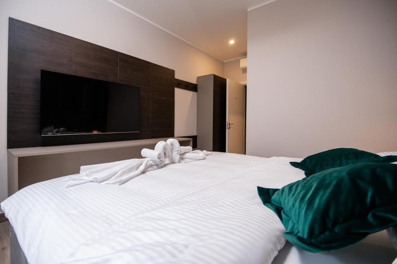 Deluxe Apartments & Rooms Revis Рієка Екстер'єр фото