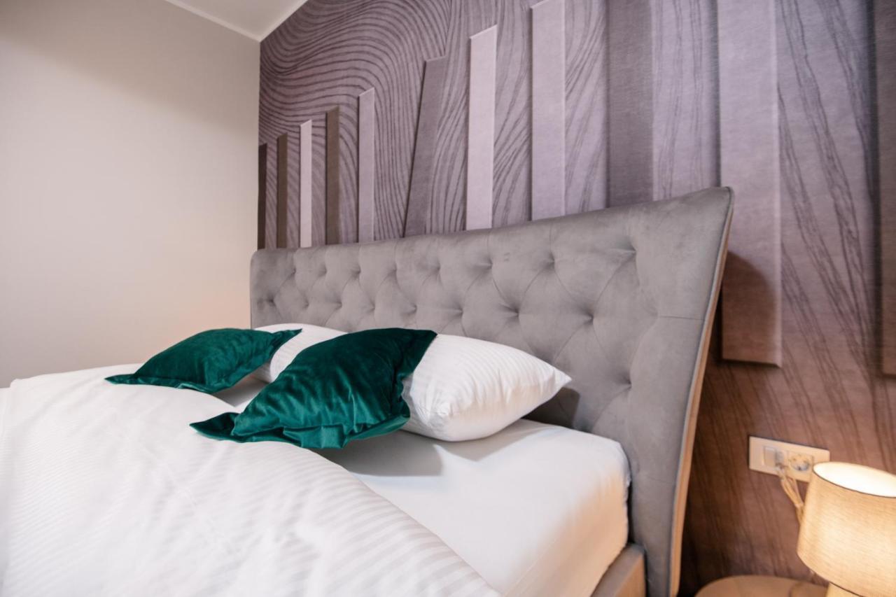 Deluxe Apartments & Rooms Revis Рієка Екстер'єр фото