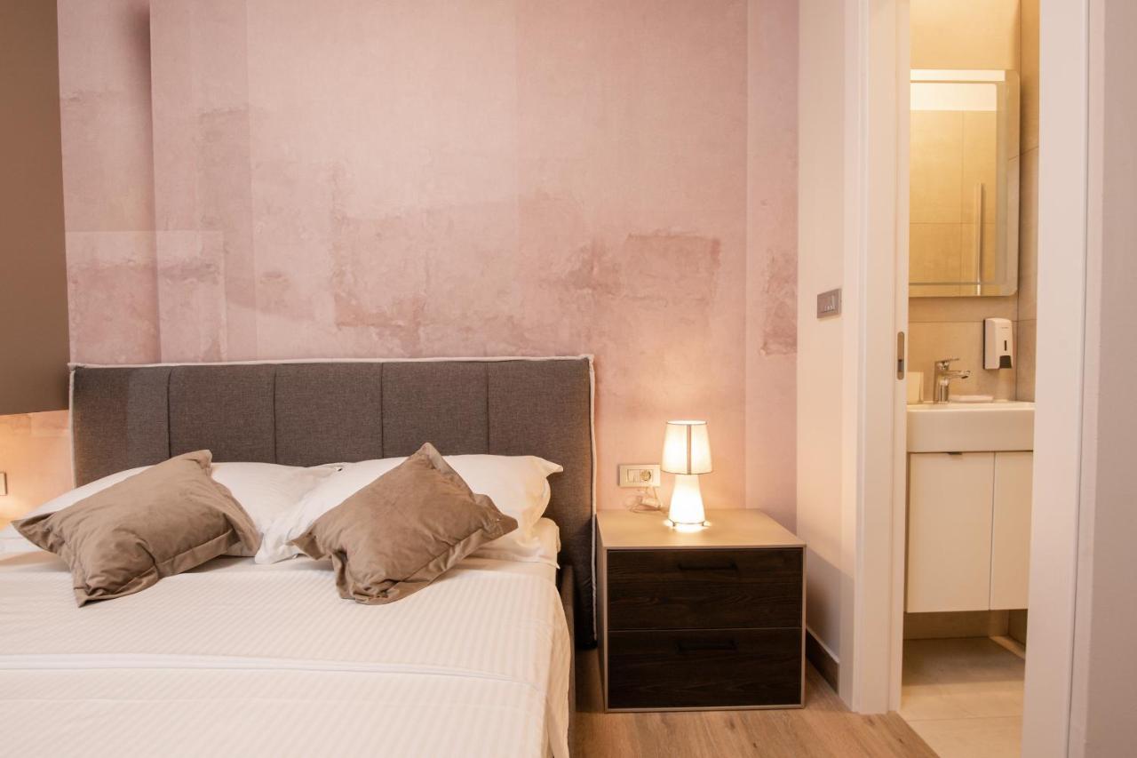 Deluxe Apartments & Rooms Revis Рієка Екстер'єр фото