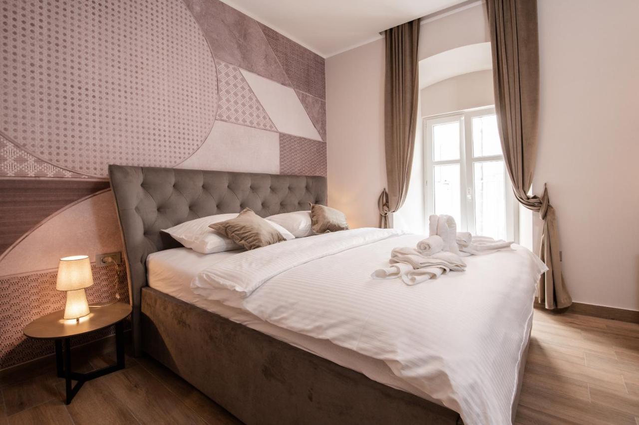 Deluxe Apartments & Rooms Revis Рієка Екстер'єр фото