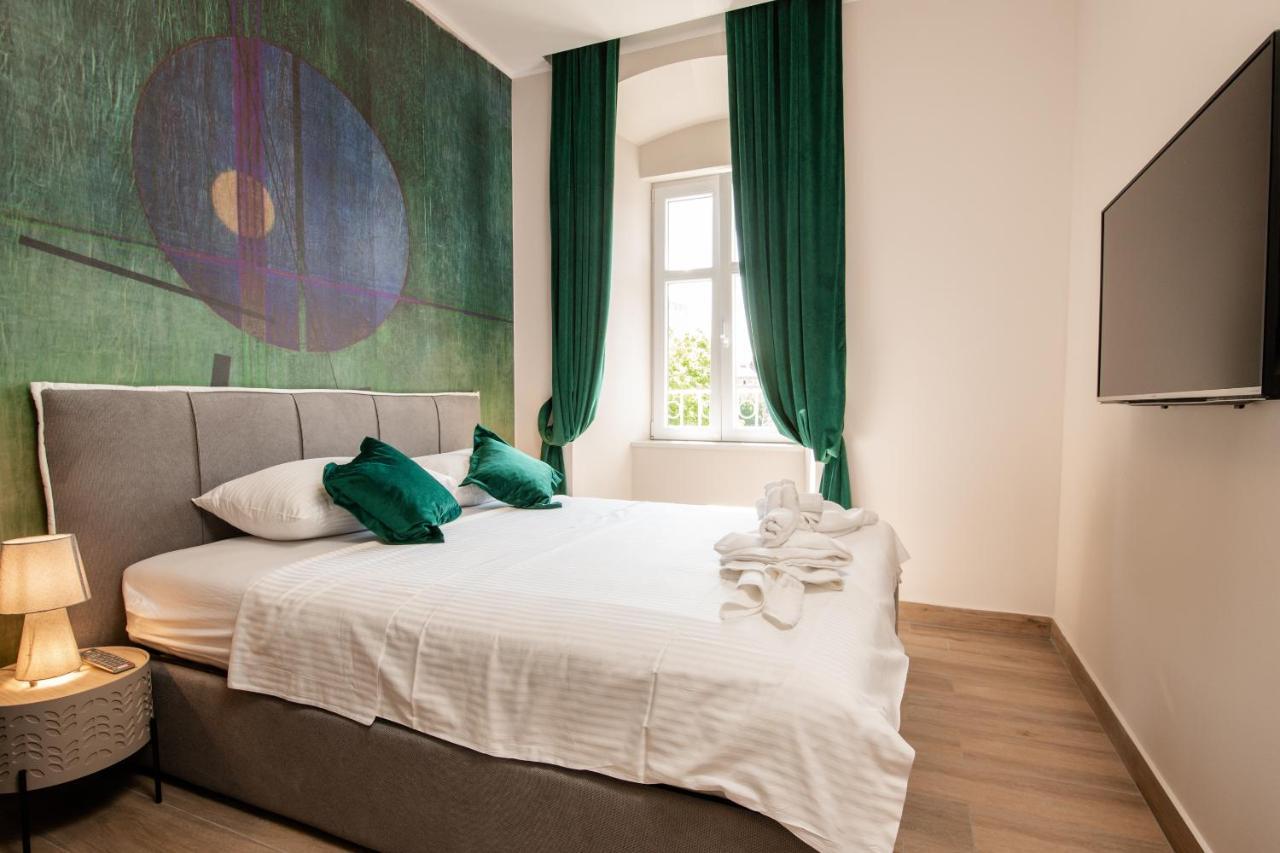 Deluxe Apartments & Rooms Revis Рієка Екстер'єр фото